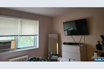 2215 Central Road 5A #5A, Fort Lee, NJ 07024 - Photo 4