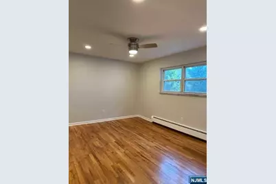 455 Fairview Avenue 22 #22, Fairview, NJ 07022 - Photo 4