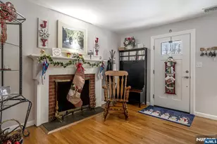 320 Cedar Hill Ave, Wyckoff Township, NJ 07481 - Photo 4