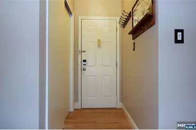 883 Boulevard East 1C #1C, Weehawken, NJ 07086 - Photo 4