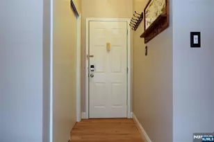 883 Blvd East 1C, Weehawken, NJ 07086 - Photo 4