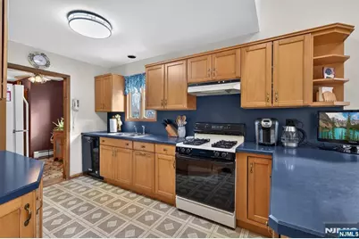 229 Rockland Avenue, River Vale Township, NJ 07675 - Photo 26