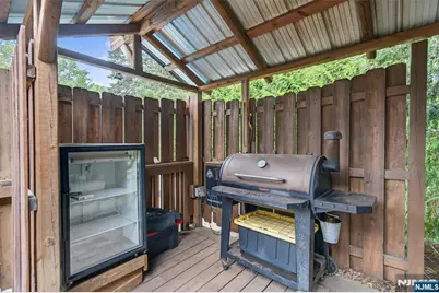 229 Rockland Avenue, River Vale Township, NJ 07675 - Photo 36