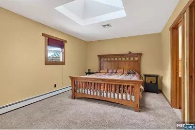 229 Rockland Avenue, River Vale Township, NJ 07675 - Photo 18