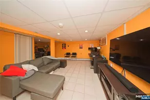 130 Tuella Ave, Elmwood Park, NJ 07407 - Photo 12