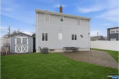 130 Tuella Avenue, Elmwood Park, NJ 07407 - Photo 16