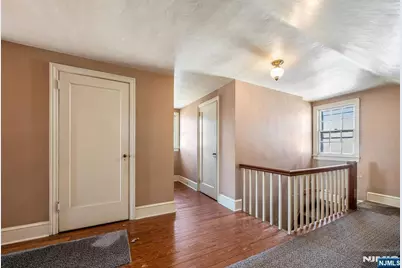 164 Chestnut Street, Garfield, NJ 07026 - Photo 16