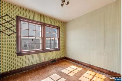 164 Chestnut Street, Garfield, NJ 07026 - Photo 10