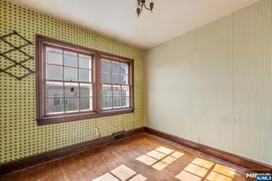 164 Chestnut St, Garfield, NJ 07026 - Photo 10