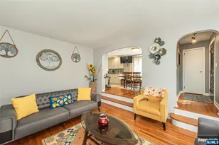 153 Algonquin Trail, Wayne, NJ 07470 - Photo 4