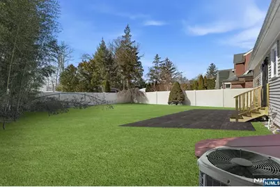 95 Cedar Avenue, Hackensack, NJ 07601 - Photo 16