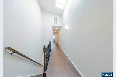 434 Washington Avenue, Cliffside Park, NJ 07010 - Photo 6