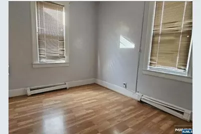 25 Hazelton Street, Ridgefield Park, NJ 07660 - Photo 6