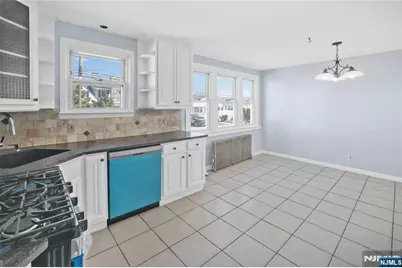 19 Woodward Street, Saddle Brook Township, NJ 07663 - Photo 20