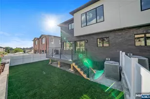 428 6th Street 2, Palisades Park, NJ 07650 - Photo 44