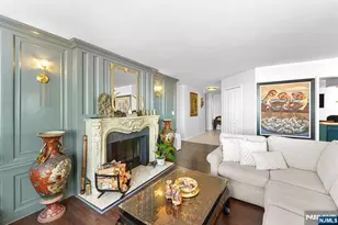 2005 Harmon Cove Tower, Secaucus, NJ 07094 - Photo 2