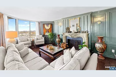 2005 Harmon Cove Tower, Secaucus, NJ 07094 - Photo 1