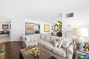 2005 Harmon Cove Tower, Secaucus, NJ 07094 - Photo 4