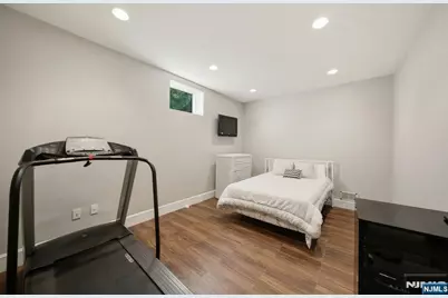 61 Essex Drive, Tenafly, NJ 07670 - Photo 38