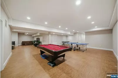 61 Essex Drive, Tenafly, NJ 07670 - Photo 34