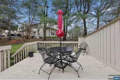 7 Valen, Franklin Lakes, NJ 07417 - Photo 28