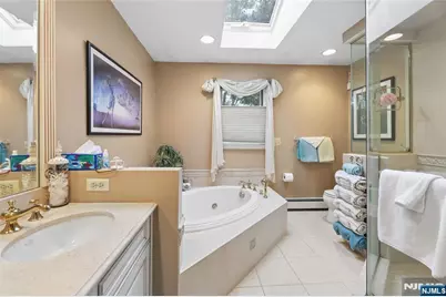 7 Valen, Franklin Lakes, NJ 07417 - Photo 22