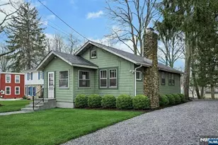 173 Runnymede Rd, Caldwell, NJ 07006 - Photo 2