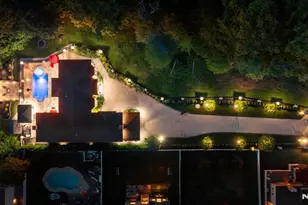 56 Lilac Ln, Paramus, NJ 07652 - Photo 34