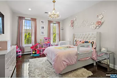 56 Lilac Lane, Paramus, NJ 07652 - Photo 20