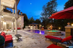 56 Lilac Ln, Paramus, NJ 07652 - Photo 32