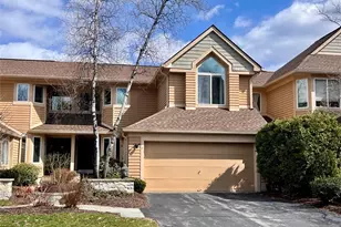 5 Sugar Maple Ln, Hamburg, NJ 07419 - Photo 1