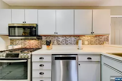 5 Sugar Maple Lane, Hamburg, NJ 07419 - Photo 22