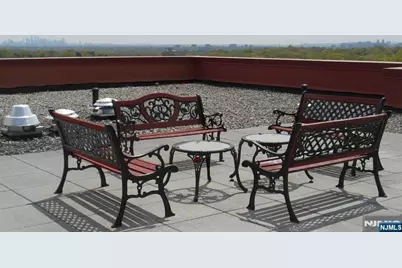 5 Roosevelt Place 2B #2B, Montclair, NJ 07042 - Photo 16