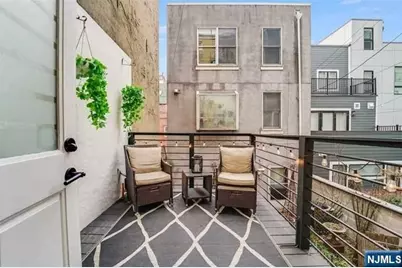 322 Hudson Street 2 #2, Hoboken, NJ 07030 - Photo 8