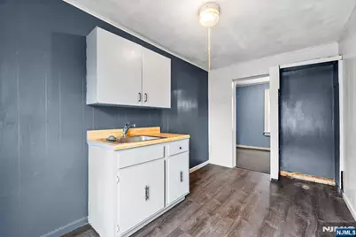 85-87 Kearney Street, Paterson, NJ 07522 - Photo 32