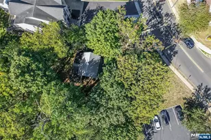 668 River Rd, New Milford, NJ 07646 - Photo 4