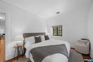 1 Byrne Ln 10, Tenafly, NJ 07670 - Photo 10