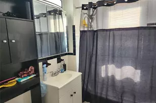 490 Beverly Road B6, Teaneck Township, NJ 07666 - Photo 12