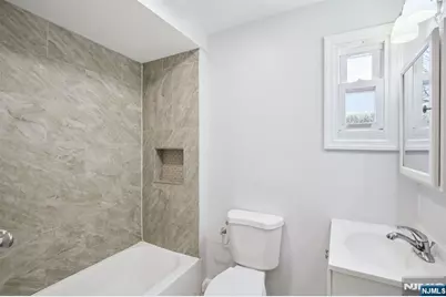 750 S 17th Street, Newark, NJ 07103 - Photo 14