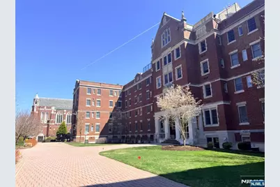 3104 Rio Vista Drive 3104 #3104, Mahwah, NJ 07430 - Photo 32