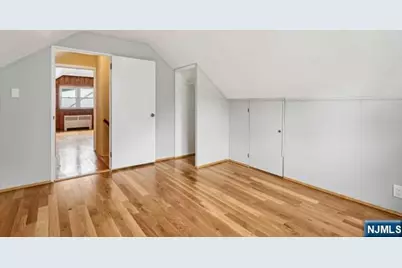 488 Berkshire Road, Ridgewood, NJ 07450 - Photo 16