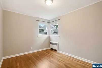 488 Berkshire Road, Ridgewood, NJ 07450 - Photo 18