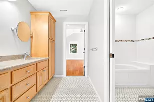 125 E Gramercy Pl, Glen Rock, NJ 07452 - Photo 38