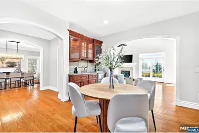 125 E Gramercy Place, Glen Rock, NJ 07452 - Photo 14