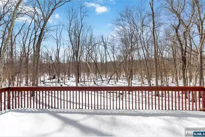 18 Kings Court, Woodcliff Lake, NJ 07677 - Photo 30