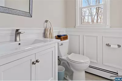 18 Kings Court, Woodcliff Lake, NJ 07677 - Photo 14