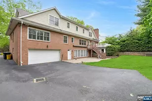 506 Sunderland Rd, Teaneck Township, NJ 07666 - Photo 42