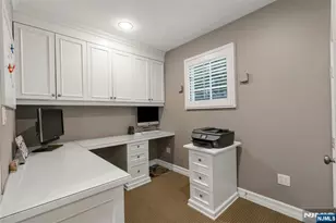 506 Sunderland Rd, Teaneck Township, NJ 07666 - Photo 26