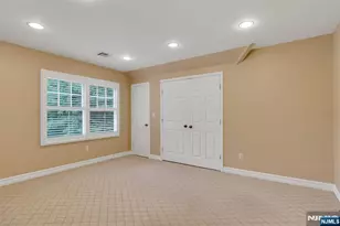 506 Sunderland Rd, Teaneck Township, NJ 07666 - Photo 30