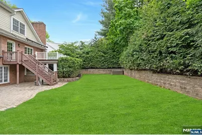 506 Sunderland Road, Teaneck Township, NJ 07666 - Photo 40